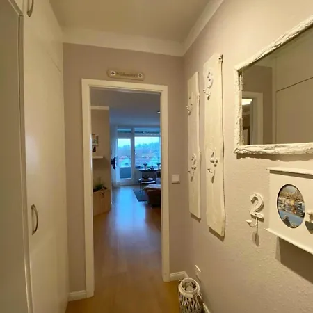 Апартаменты Strandhotel-ostseeliebhaber-willkommen 4*