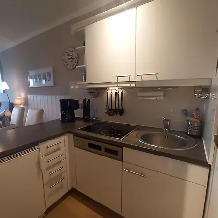 Strandhotel-ostseeliebhaber-willkommen 4* Даме