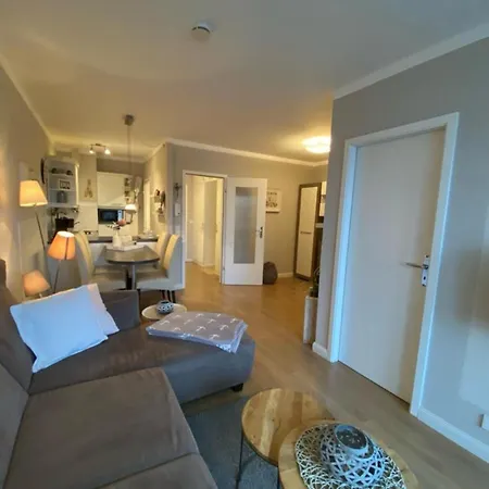 Апартаменты Strandhotel-ostseeliebhaber-willkommen 4*